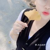 天很蓝，云很白，水很清，你很棒！