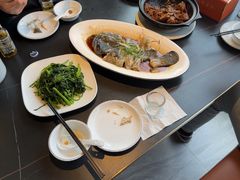 -鑫悦楼煎蟹·16年海鲜大排档