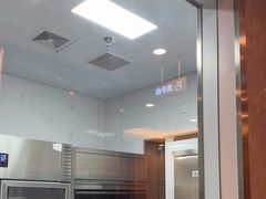 -七欣天香辣蟹火锅(闵行浦江欢乐颂店)