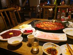 -纸盐河码头火锅(十八梯店)