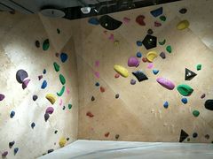 -ROCKPLUS攀岩馆(环宇城店)