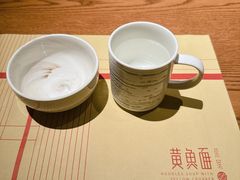 -荣家黄鱼面(前滩太古里店)