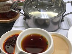 -红鼎豆捞·非遗鲍皇汤火锅(宝丰路店)