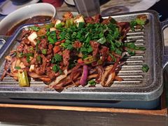 葱椒爆牛肉-绿茶餐厅(松江万达店)