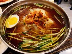 -韩风烤牛肉冷面店