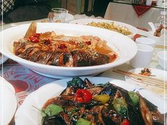 -吴记酱骨炖菜馆(西大直街店)