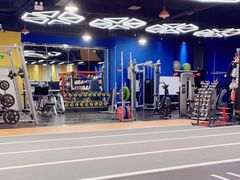 -成杰格斗·拳击·柔术·防身术(建设路店)