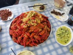 金牌蒜蓉虾-辣螃铠盆盆蟹大排档(总店)