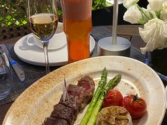 -MONICH牛排融合餐厅(和义大道购物中心店)