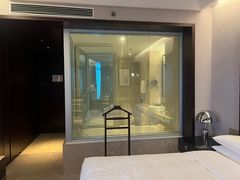 -上海龙之梦万丽酒店