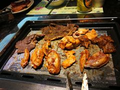 -阪尚皇·原切牛排·烤肉火锅自助(北京路店)