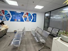 -Apple Store苹果手机电脑售后维修中心(浦东店)
