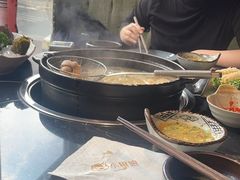 -小椒娘撒椒鱼火锅(三八广场店)