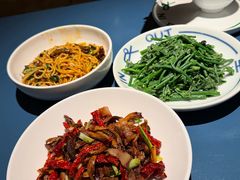 -一坐一忘云南菜(嘉里中心店)
