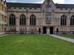 -牛津大学