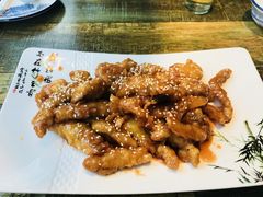 -阿洪锅贴王(小吃城店)