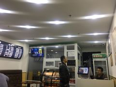 -小胡驴肉火烧 砂锅米线(义和庄店)