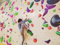 -问山MountQuest攀岩馆