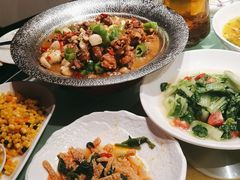 -巴特餐饮6加1音乐餐吧·新疆菜