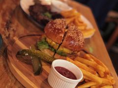 -羽深肉铺 Steak & Wine