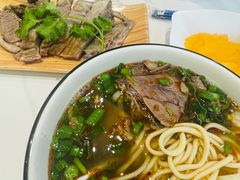 -德元兰州纯汤牛肉面(龙阳路店)