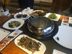 -马路边上·小海鲜烧烤(八一路店)