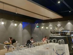 -瑞幸咖啡(新世界中心店)