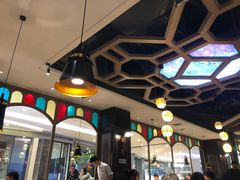 大堂-钱小奴海鲜自助黑金店(杭州滨江龙湖店)
