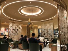 大堂-星巴克臻选(广州太古汇店)
