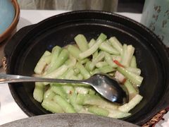 -江城小馆陕南妈妈菜·全球旅行餐厅(钟楼店)
