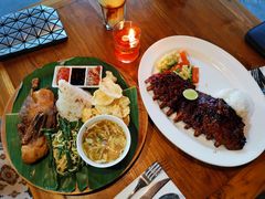 -Pundi Pundi Restaurant