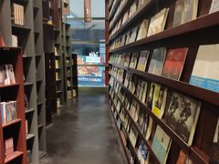 -当当梅溪书院(步步高梅溪新天地店)