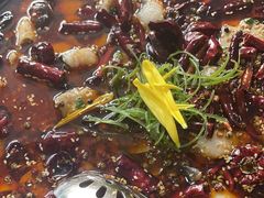 -渔语鱼酸菜鱼新川菜(来福士店)
