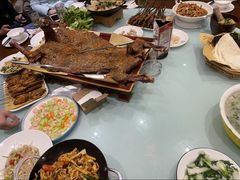 -丁里羊肉小镇(天鹅湖总店)