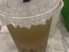 -江城燕子大排档(江汉路步行街店)