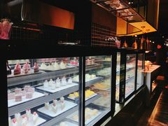 面包甜点陈列柜-V-ONE西雅图海鲜自助餐厅(仓山万达广场店)