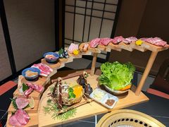 -山川小町·极番烧肉(新地假日广场店)