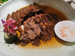 卤水狮头鹅肉-尚一汤·粤菜海鲜(环球港店)