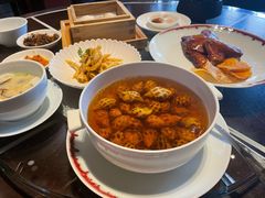 古越陈酿煮花螺-杭州西子湖四季酒店·金沙厅