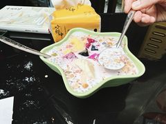 -串妹花式冰粉(乐山总店)