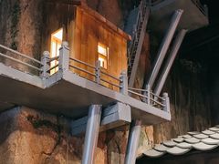 -破瓦寒窑·地摊烤羊排