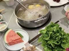 -宴全牛粤来越牛潮汕鲜牛肉火锅(海州万达广场店)