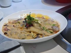 -雪乡人家东北菜·铁锅炖一切(高斯路店)
