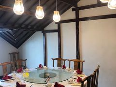 包厢-天桥饭店·特色海鲜(金山嘴渔村店)