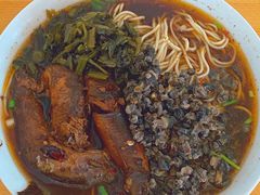 -特色东香泥鳅面螺丝面(金马小区店)