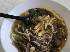 -甘掌门·化州驰名牛杂粉(越秀店)