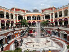 -佛罗伦萨小镇广佛名品奥特莱斯(疏港路店)