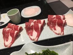 -猪啊牛呀羊啊铜盘烤肉(正大广场店)