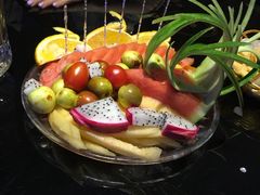 -唯爱KTV聚会餐厅(仙林东城汇店)