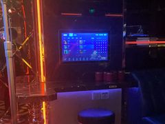 -温莎KTV(珠江路店)